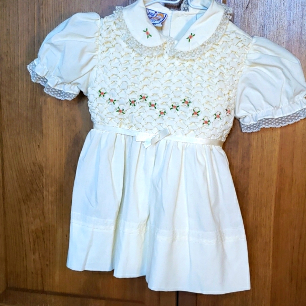 Nana's Pet Vintage Embroidered Pintuck Dress Sz 2T